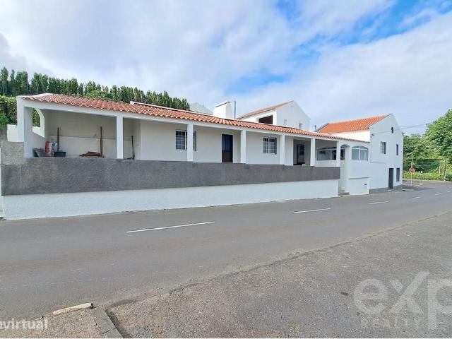 Moradia em Santana, Nordeste com vista Mar