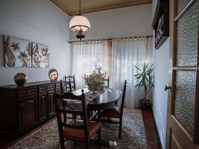 Moradia Encantadora no Centro de Viseu – Localização Privilegiada