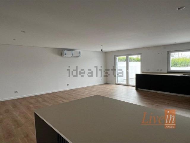 Moradia, Encarnação