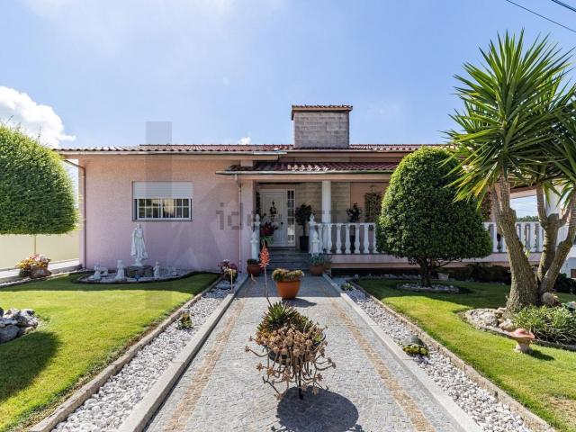 Moradia, Escariz