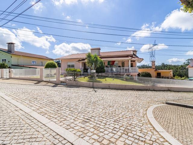 Moradia, Escariz