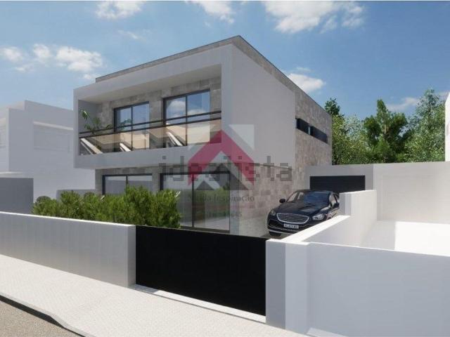 Moradia, Esgueira