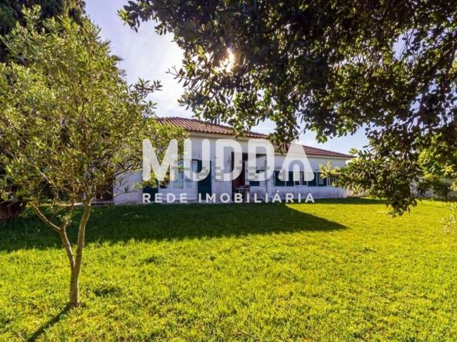 Moradia, Esmoriz