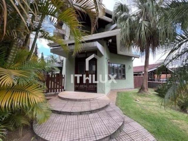 Moradia Familiar de Alto Padrão com Piscina Aquecida e Infraestrutura Náutica | Condomínio Morada da Praia, Bertioga, Bertioga, Boracéia