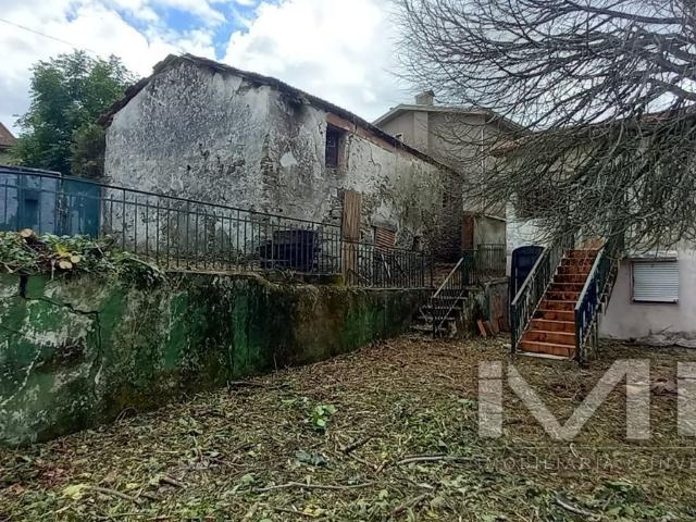 Moradia, Fânzeres e São Pedro da Cova