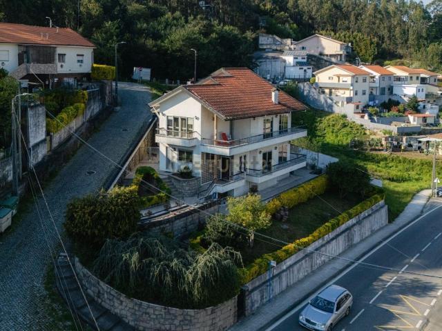 Moradia, Fânzeres e São Pedro da Cova