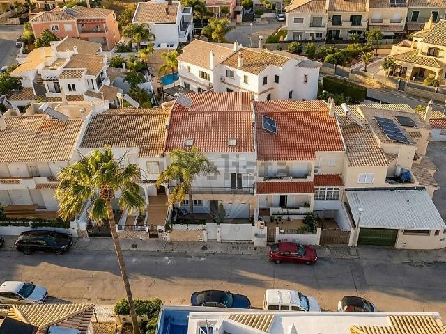 Moradia, Faro