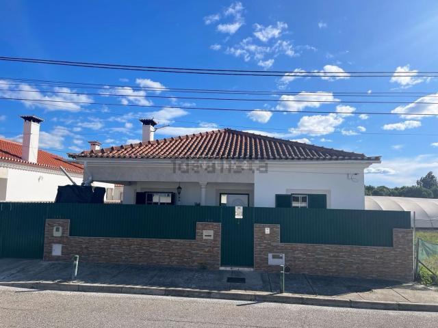 Moradia, Fazendas de Almeirim