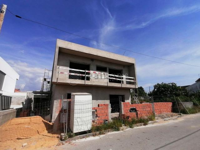 Moradia, Fernão Ferro