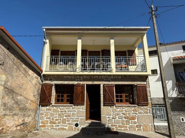Moradia, Ferradosa