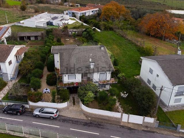 Moradia, Ferreiros Prozelo Besteiros