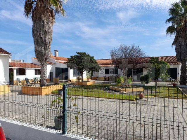 Moradia, Foros de Salvaterra