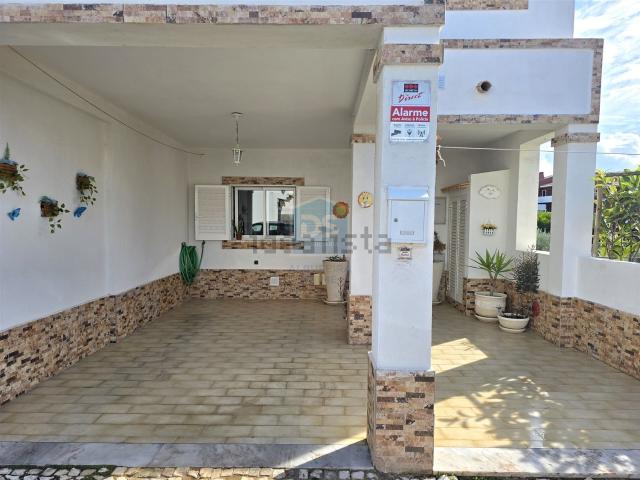 Moradia, Forte São João, Albufeira e Olhos de Água
