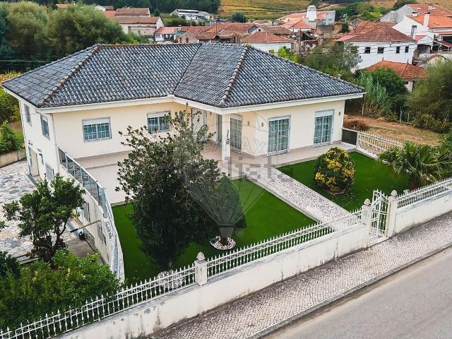 Moradia, Foz de Arouce e Casal de Ermio