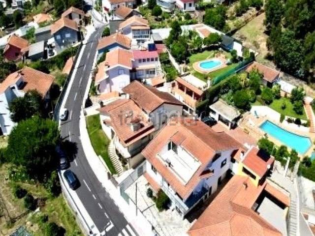 Moradia, Foz do Sousa e Covelo