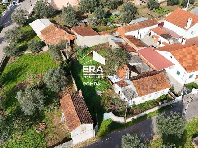 Moradia, Freixianda Ribeira do Fárrio Formigais