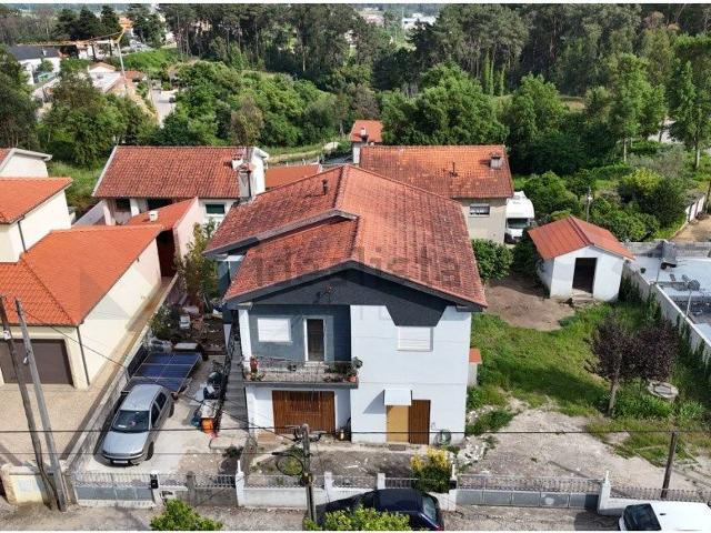 Moradia, Freixo de Cima e de Baixo