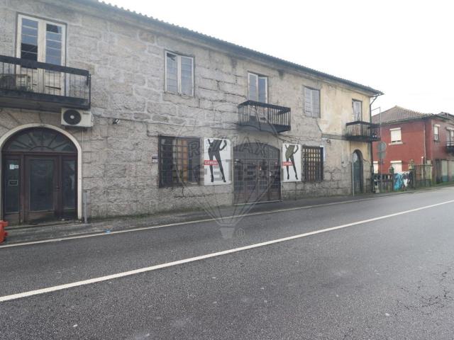 Moradia, Freixo de Cima e de Baixo