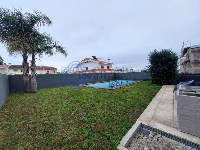 Moradia, Gulpilhares e Valadares