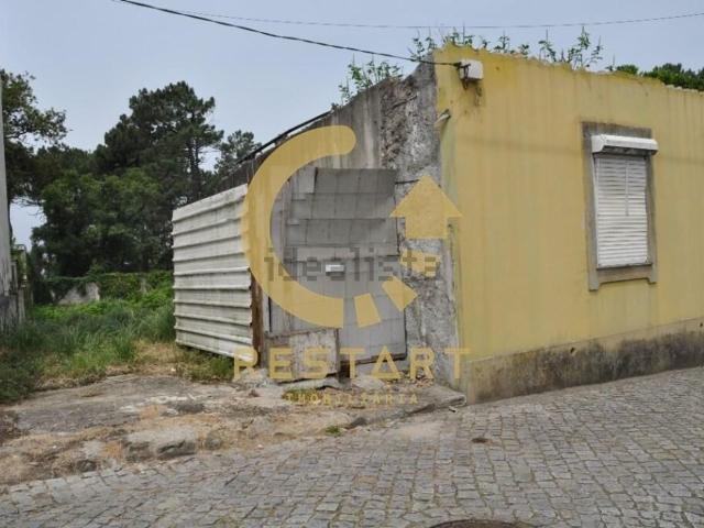 Moradia, Gulpilhares e Valadares