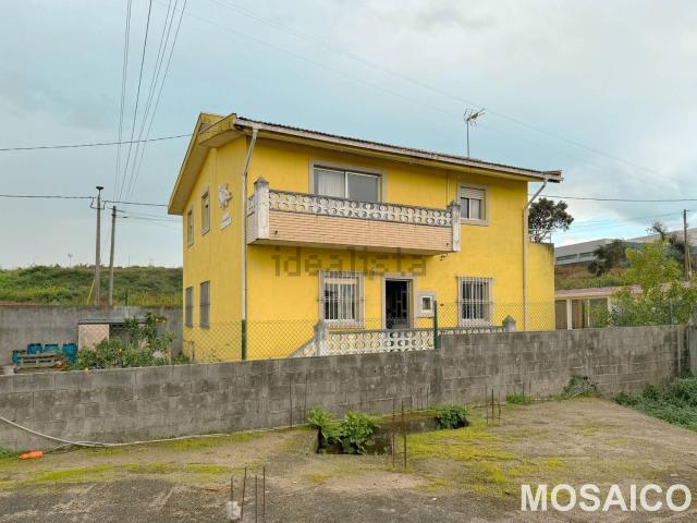 Moradia, Gulpilhares e Valadares