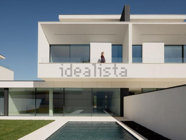 Moradia, Valadares