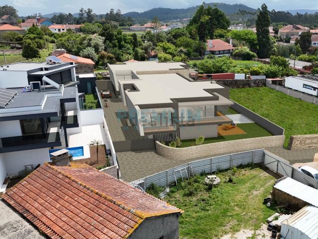 Moradia, Gemeses