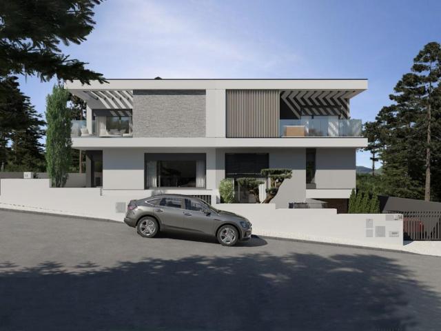 Moradia Geminada no Sitio da Nazaré com piscina e vista mar 260m² Nazaré
