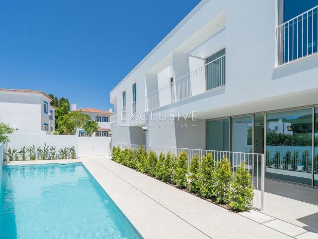 Moradia geminada nova, com 2+1 quartos e terraço privado no. 129m² Lagos