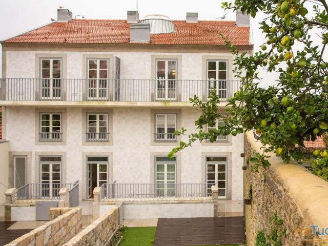 Moradia geminada com 2 quartos | Vista para o Douro | Centro histórico do Porto | 26064090634