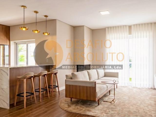 Moradia Geminada Duplex T4 c/ Piscina. Pinhal General Fernão Ferro