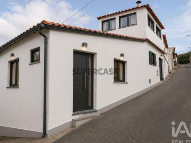 Moradia geminada em Ceira de 85 m²