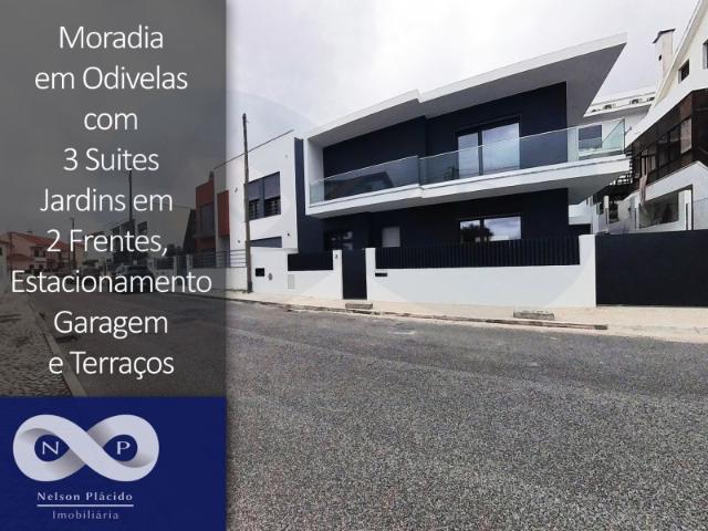 Moradia Geminada em fase final de acabamentos 3 Suites, Jardim, Garagem, Terraço e Varandas, em Famôes, Odivelas