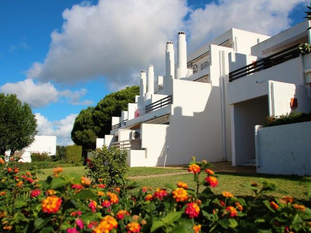 Moradia Geminada situada em Monte da Vinha Vilamoura 91m² Quarteira