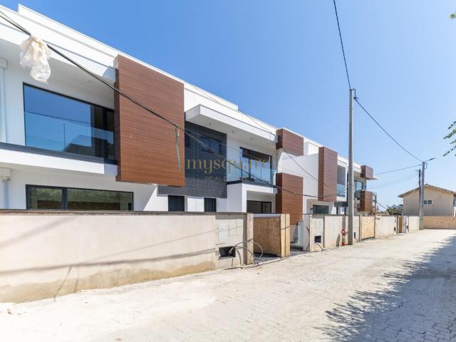Moradia geminada T4 Nova Canidelo, Gaia 204m² Canidelo