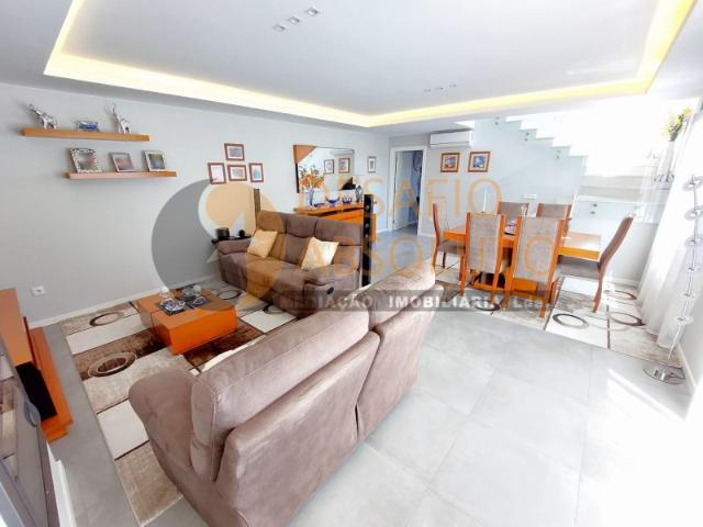 Moradia Geminada T4 + Anexo T0. Boa Água III Quinta do Conde