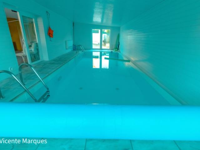 Moradia Geminada T4 com Piscina Interior em Real, Braga