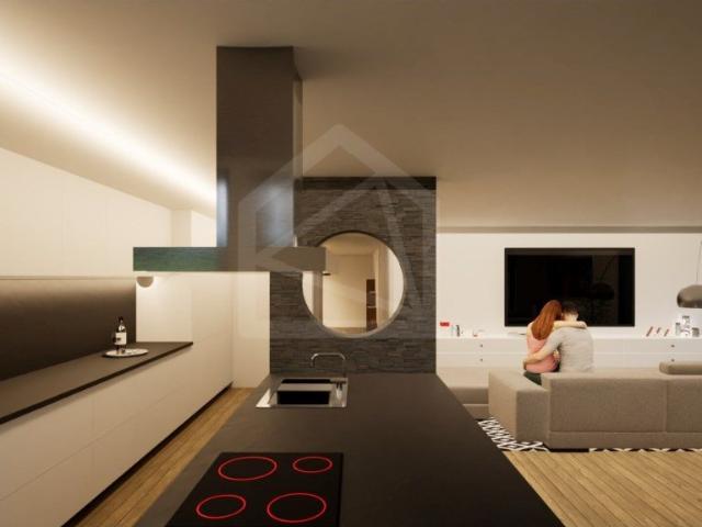 Moradia geminada T4 em Loureiro 214m² Loureiro