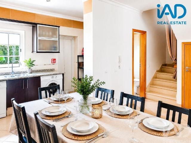 Moradia geminada T4 em Vila Nova de Cacela de 100 m²