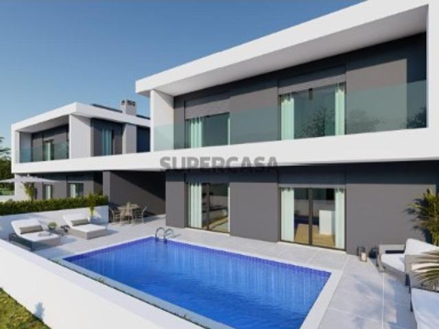 Moradia Geminada T4 Pinhal Conde da Cunha