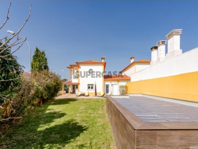Moradia Geminada T4 | Piscina | Godigana | Sintra