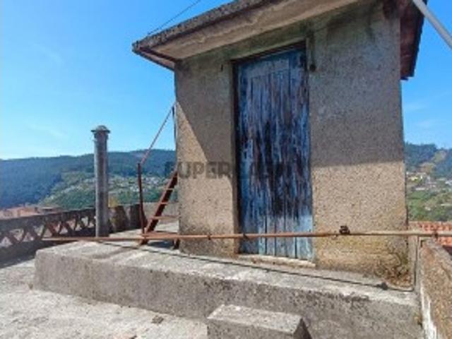 Moradia geminada T2 em Torres do Mondego de 35 m²