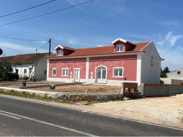 Moradia Geminada T2