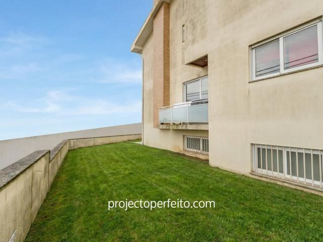 Moradia Geminada T3+1 Venda em Argoncilhe,Santa Maria da Fei. 183m² Argoncilhe
