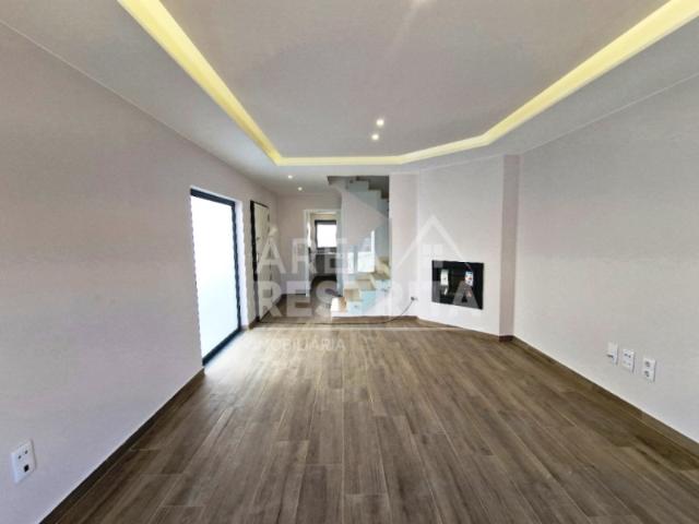 Moradia Geminada T3 c/Garagem e Terraço, na Quinta do Conde