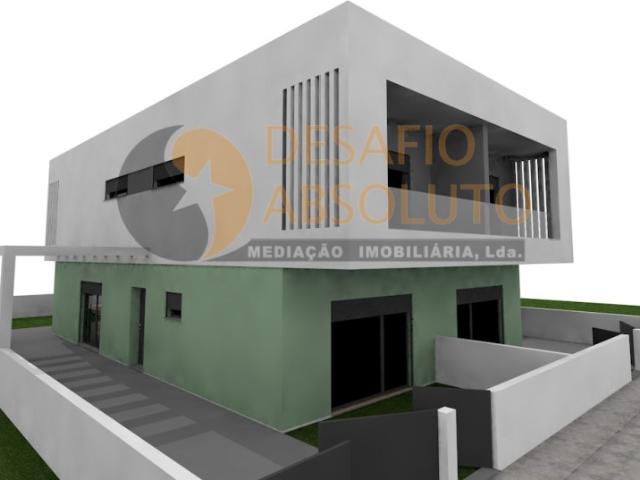 Moradia Geminada, T3, Com Piscina em Quinta das Laranjeiras