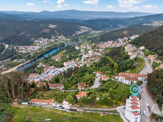 Moradia geminada T3 em de 168,42 m² 168m² Penacova