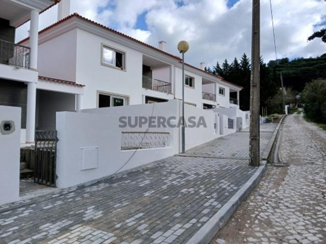 Moradia Geminada T3 Cabanas