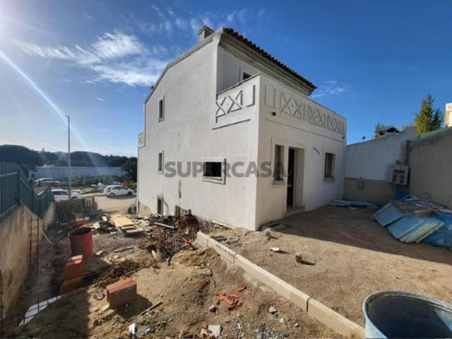 Moradia Geminada T3