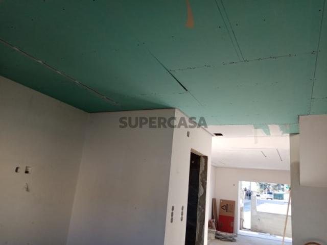 Moradia Geminada V3 Triplex